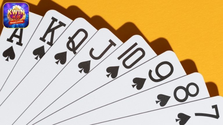 Bài Liêng sử dụng bộ bài 52 lá